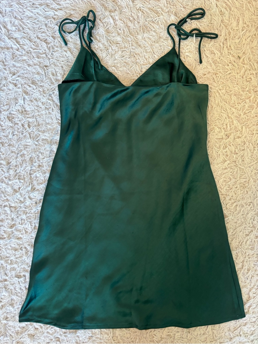 Hello Molly dress - Picture 2 of 3